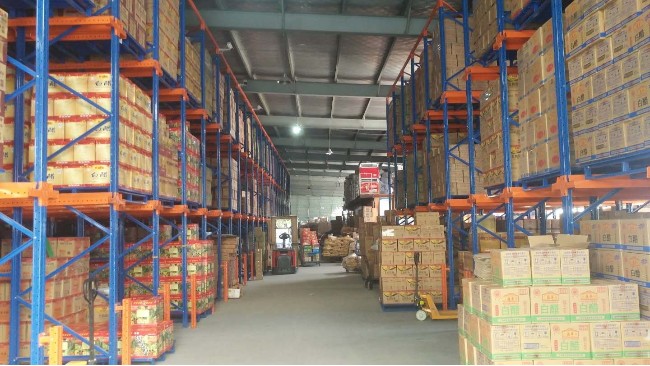 如何提高貫通式貨架穩定性