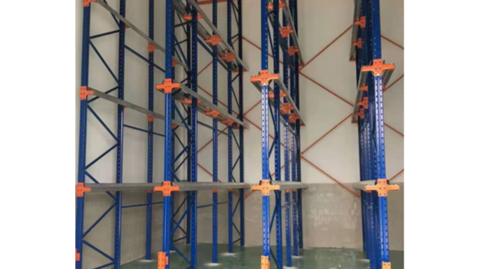 化學品行業貫通式貨架