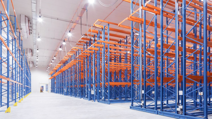 某化工企業貫通式貨架圓滿完工