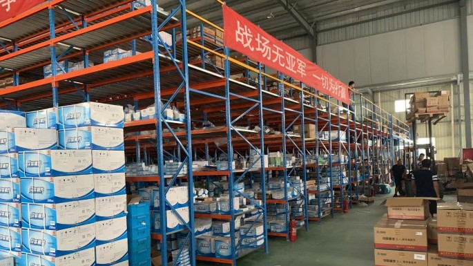 汽配行業閣樓貨架平臺案例