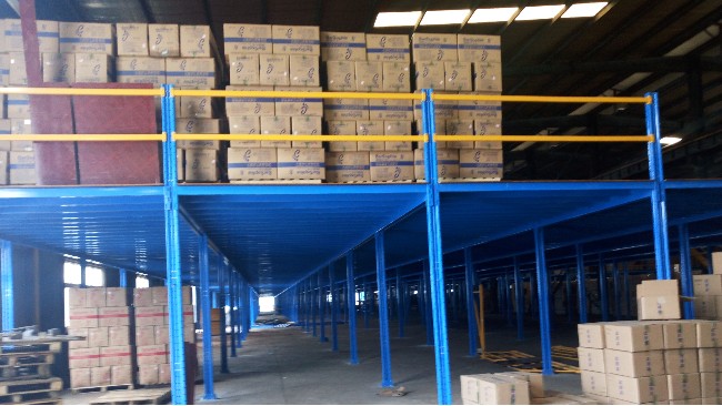 閣樓貨架和鋼平臺貨架的區(qū)別