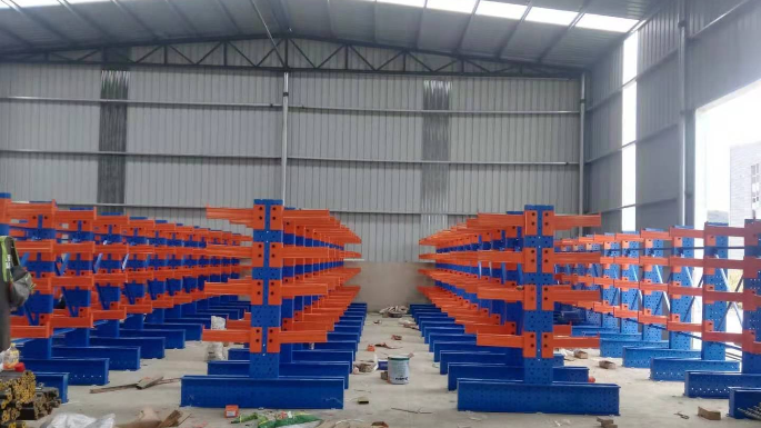 冶金礦產行業懸臂貨架案例