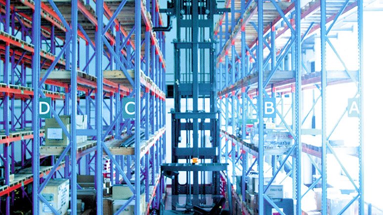 窄巷道貨架 窄巷道貨架