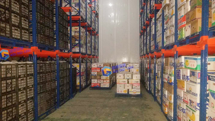 國德貨架為昆明某水果批發廠家設計定制貫通貨架